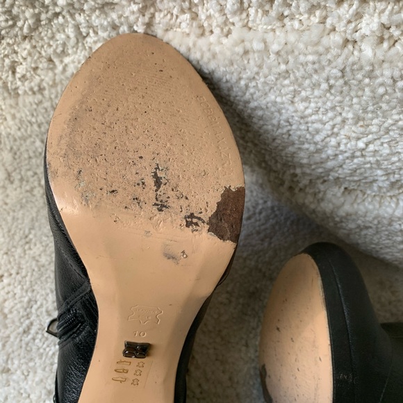 BCBG Max Azria Leather Ankle Boots With Stud Detail SZ 10 - Picture 7 of 7